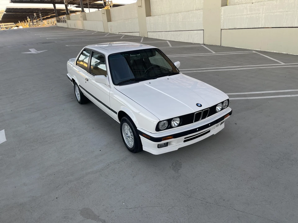 1988 BMW E30 3 Series - Image 28 of 31
