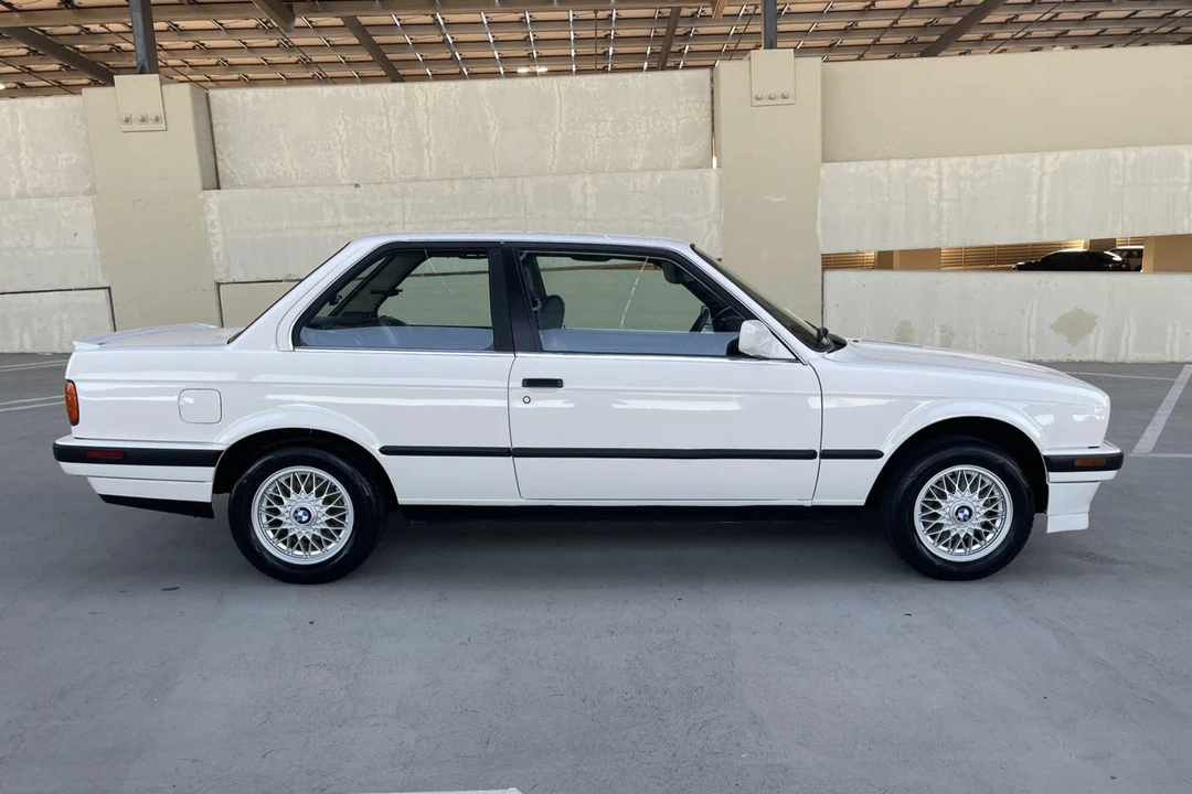 1988 BMW E30 3 Series - Image 12 of 31