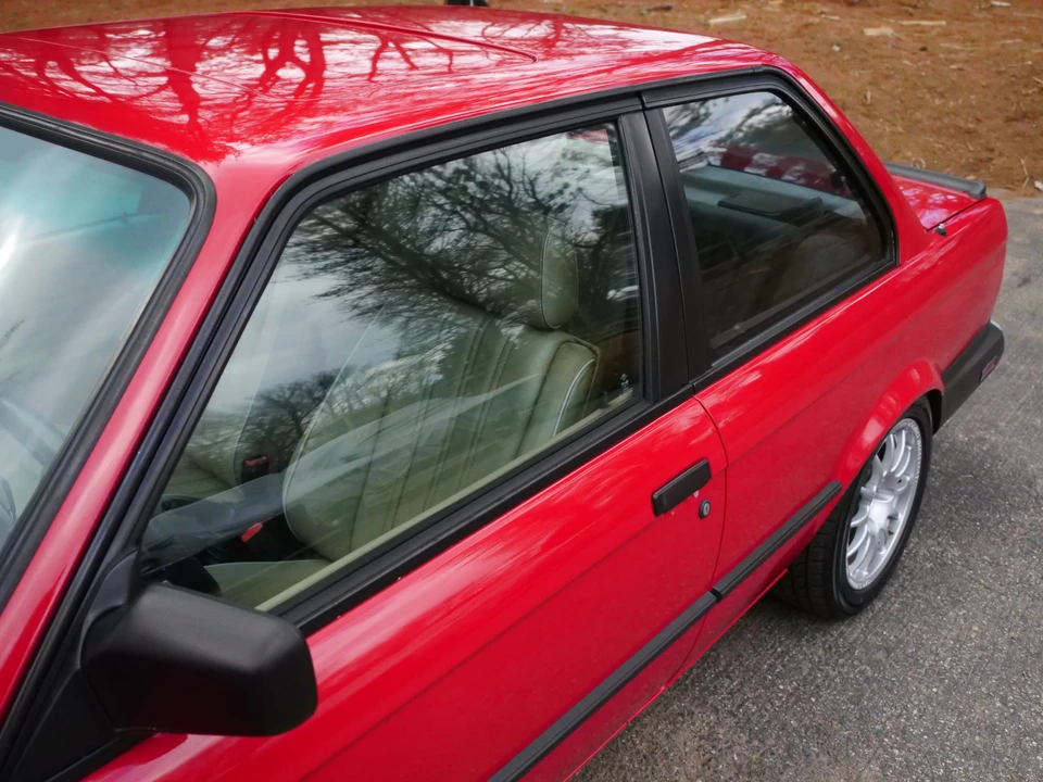 1988 BMW E30 3 Series - Image 13 of 31
