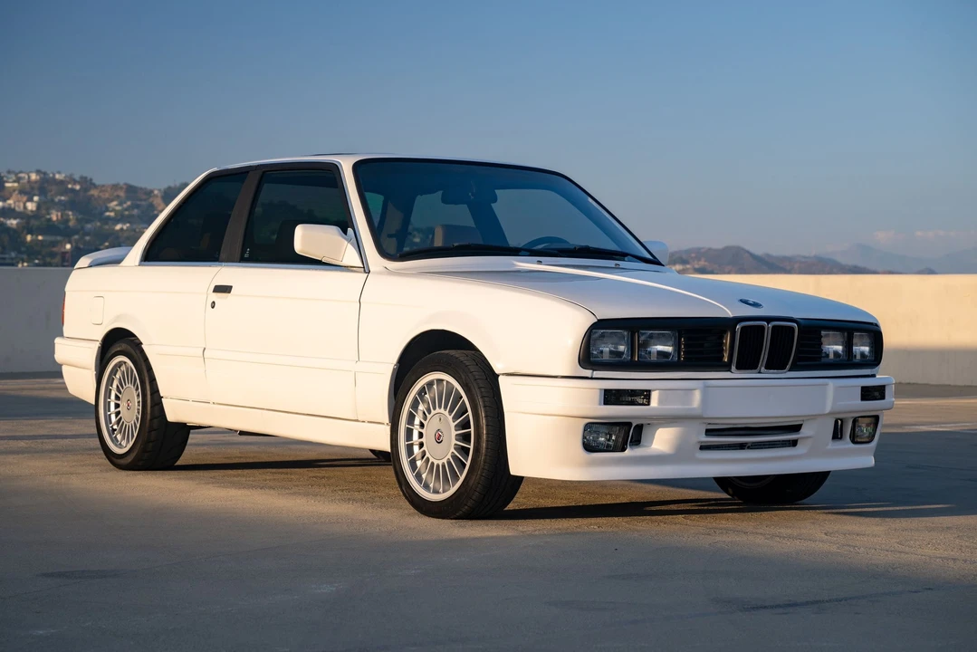 1988 BMW E30 3 Series - Image 17 of 31