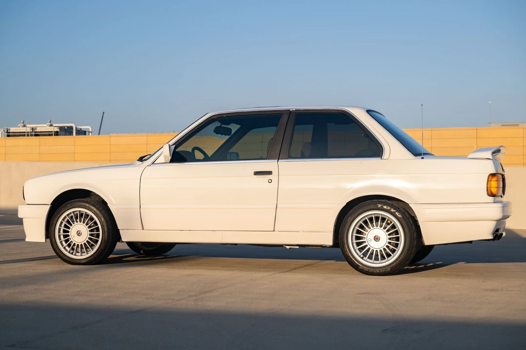 1988 BMW E30 3 Series - Image 11 of 31