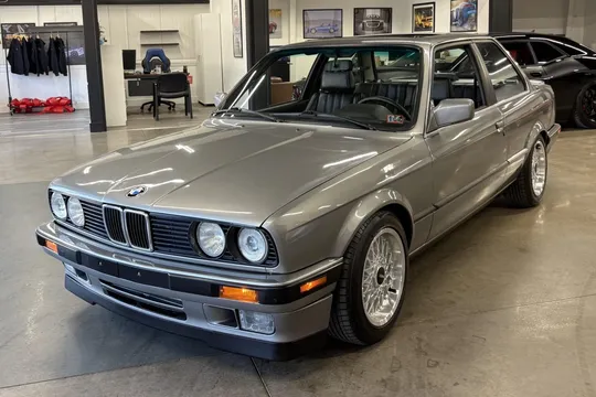 1988 BMW 325is Coupe