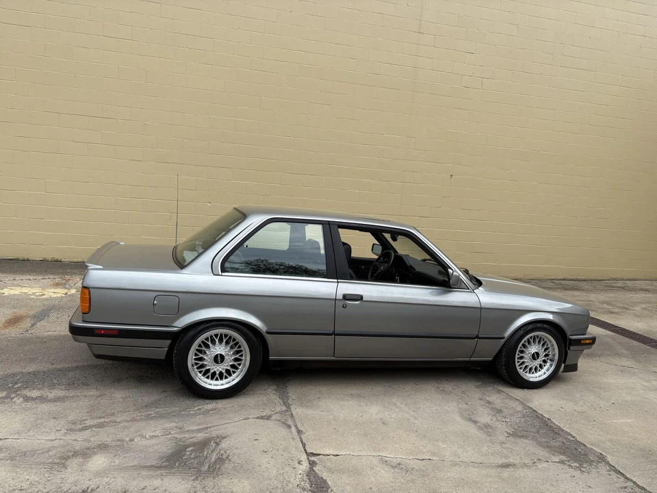 1988 BMW E30 3 Series - Image 14 of 31