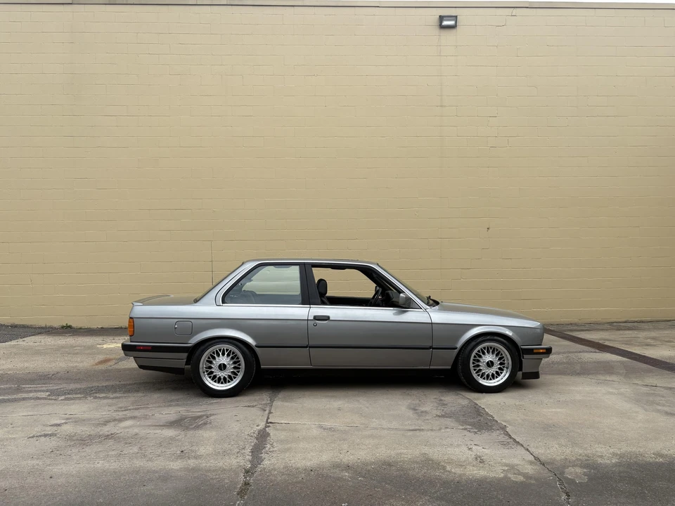 1988 BMW E30 3 Series - Image 16 of 31