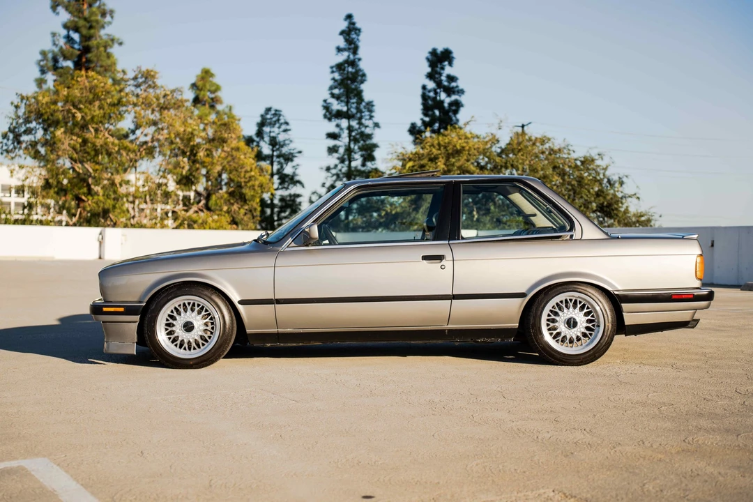 1988 BMW E30 3 Series - Image 7 of 31