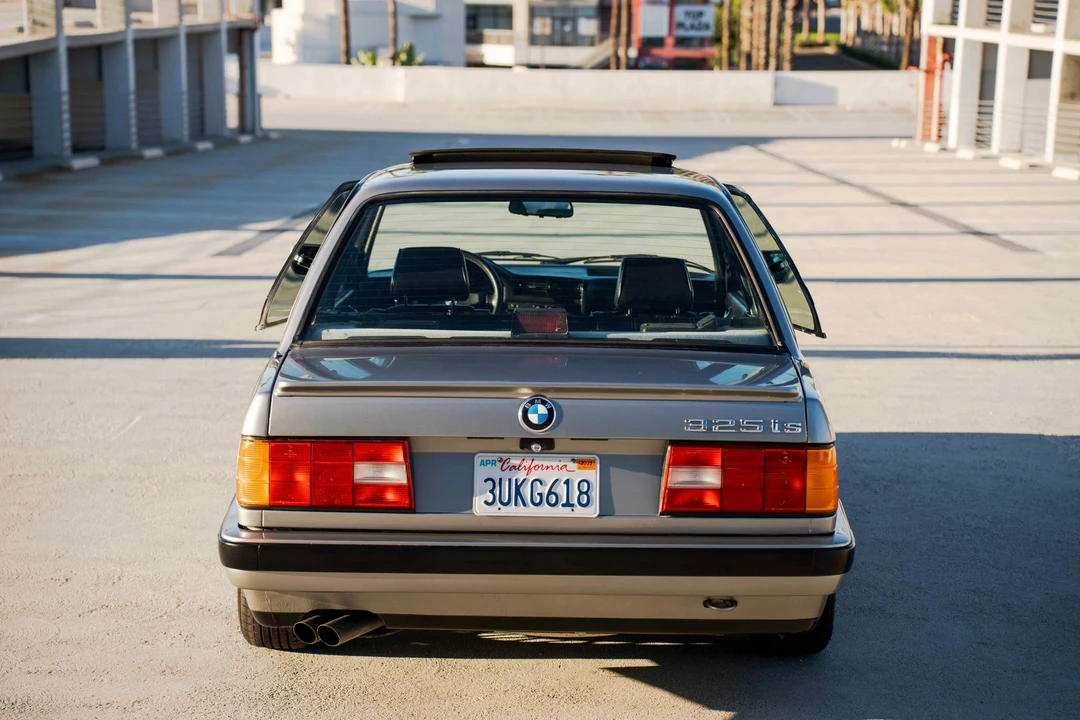 1988 BMW E30 3 Series - Image 15 of 31