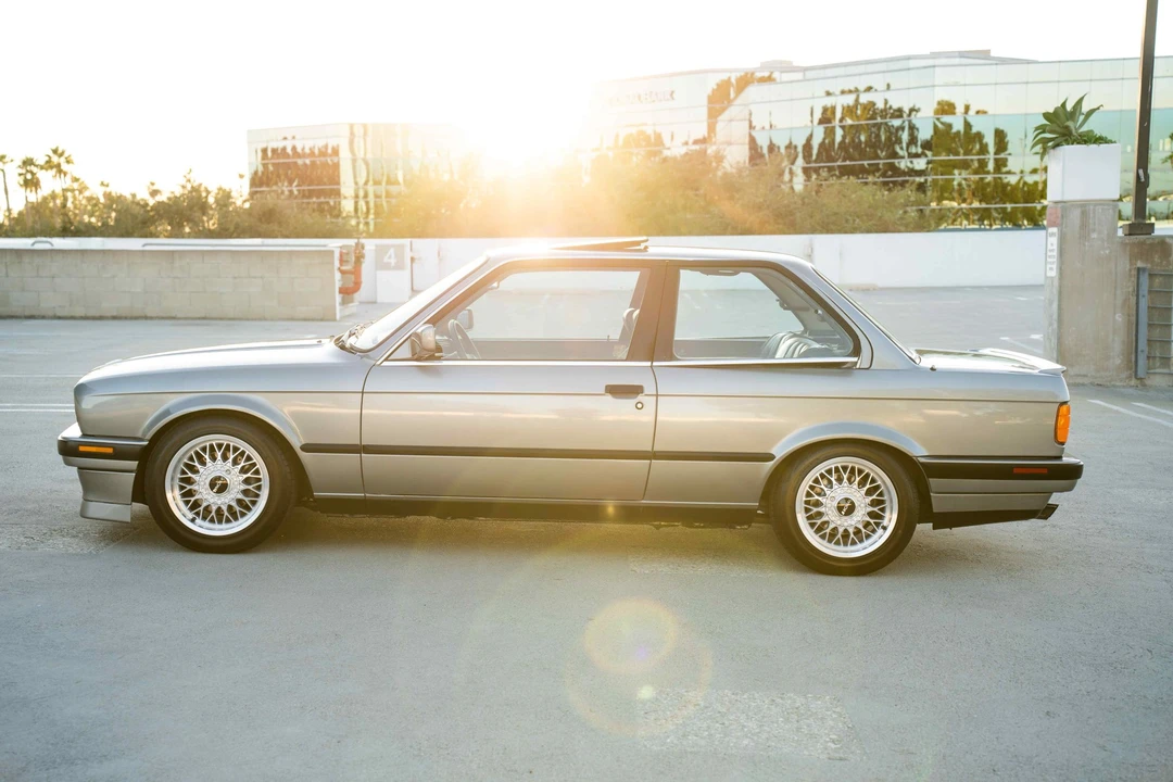 1988 BMW E30 3 Series - Image 9 of 31