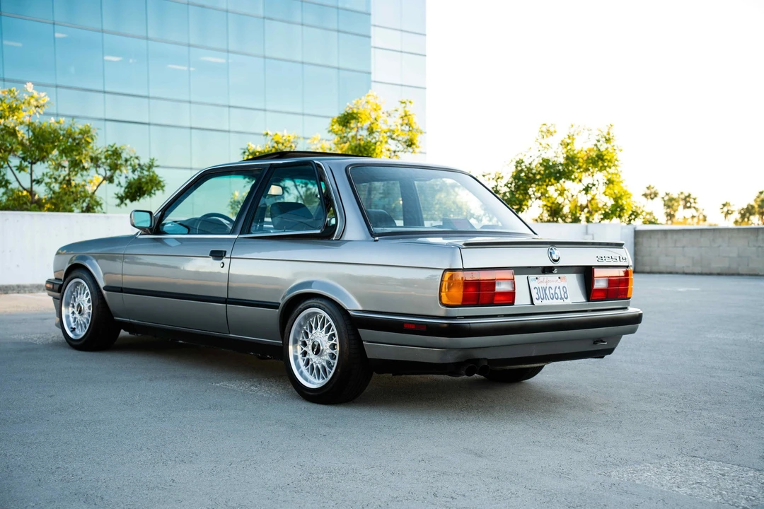 1988 BMW E30 3 Series - Image 11 of 31