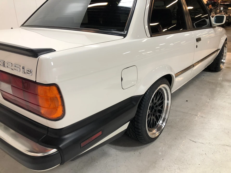 1988 BMW E30 3 Series - Image 13 of 31