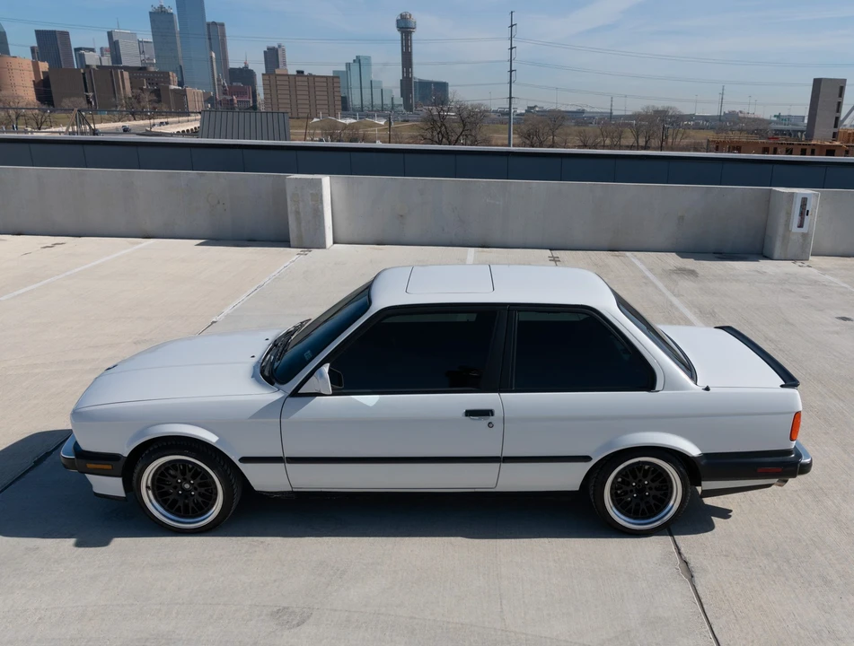1988 BMW E30 3 Series - Image 11 of 31