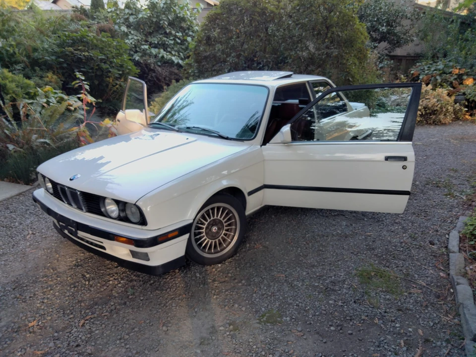 1988 BMW E30 3 Series - Image 9 of 31