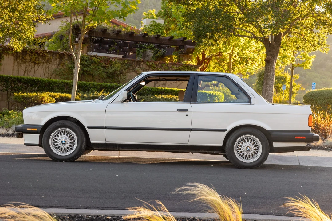 1988 BMW E30 3 Series - Image 3 of 31