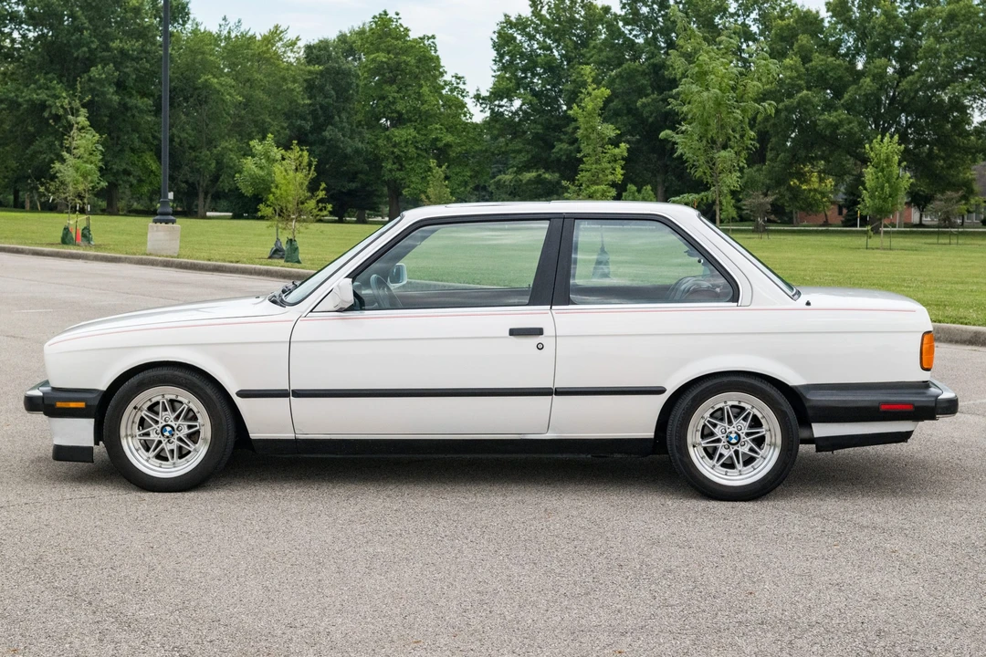 1988 BMW E30 3 Series - Image 3 of 31