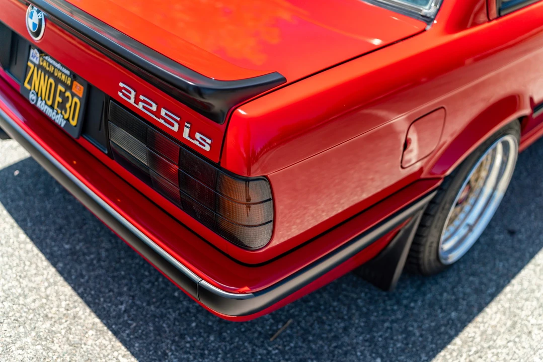 1988 BMW E30 3 Series - Image 25 of 31