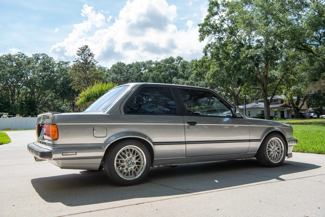 1988 BMW E30 3 Series - Image 10 of 31