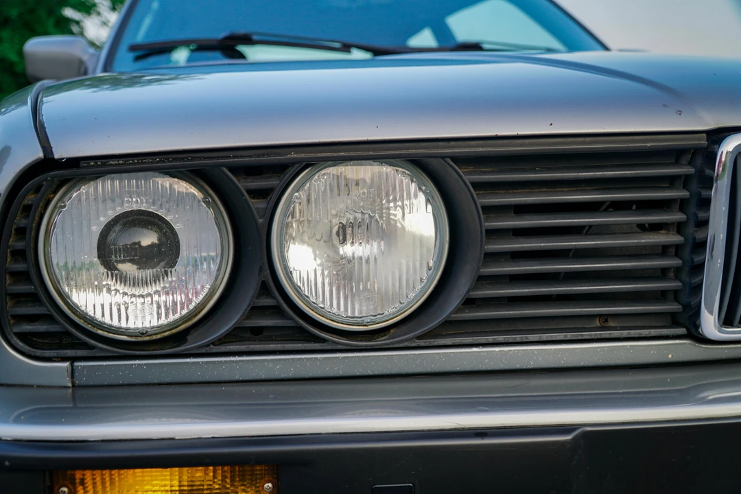 1988 BMW E30 3 Series - Image 15 of 31