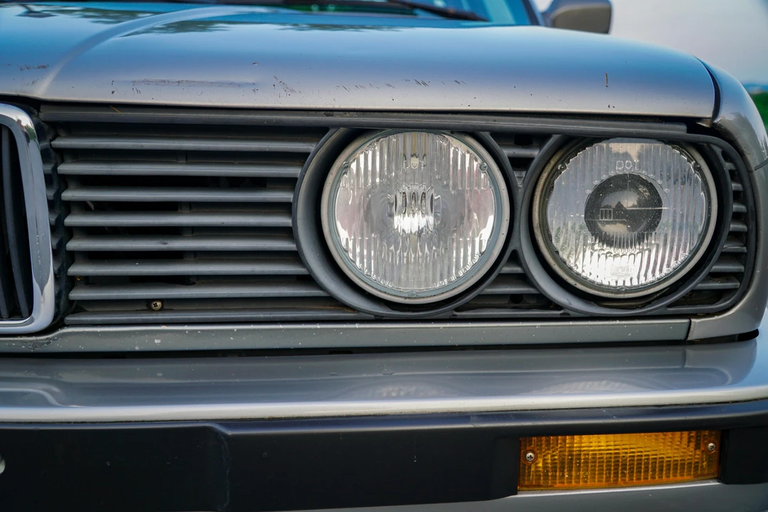 1988 BMW E30 3 Series - Image 17 of 31