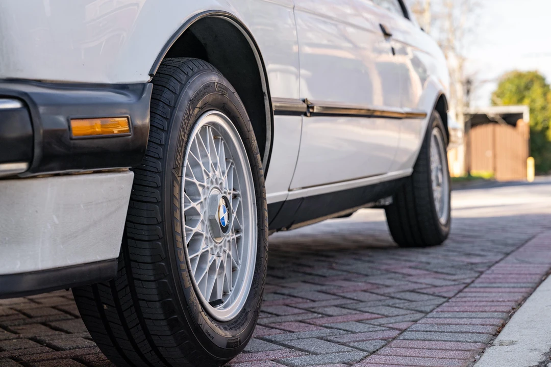 1988 BMW E30 3 Series - Image 25 of 31