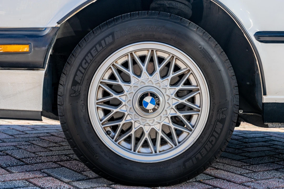 1988 BMW E30 3 Series - Image 30 of 31