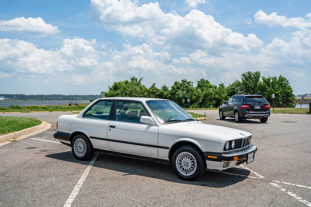 1988 BMW E30 3 Series - Image 16 of 31