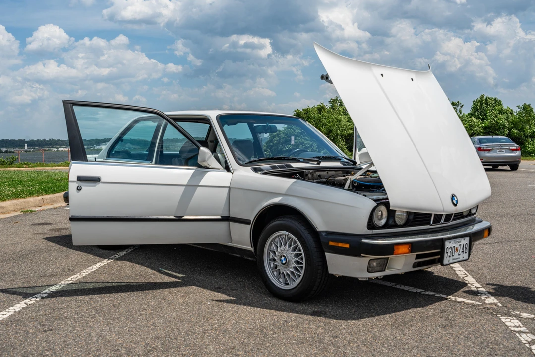 1988 BMW E30 3 Series - Image 22 of 31
