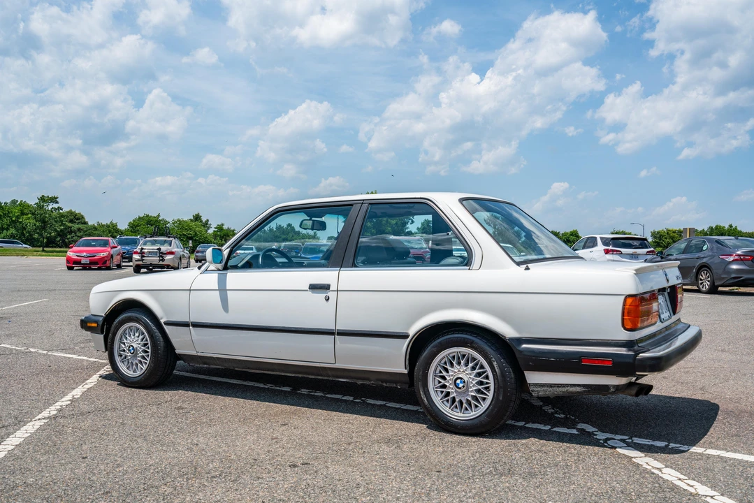 1988 BMW E30 3 Series - Image 12 of 31