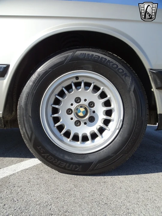 1988 BMW E28 5 Series - Image 17 of 21