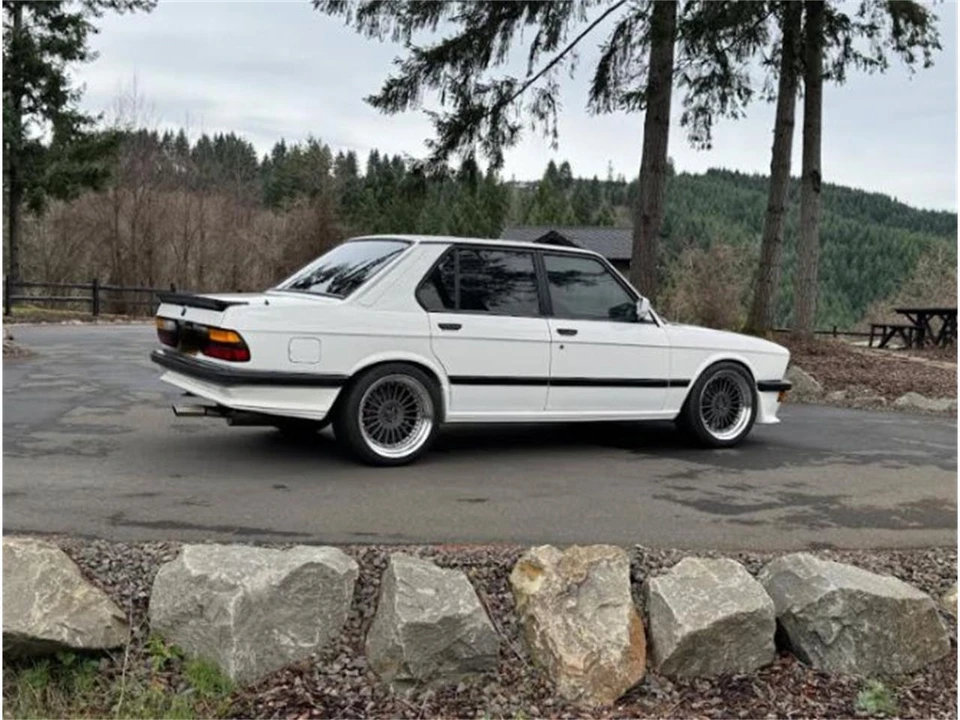 1988 BMW E28 5 Series - Image 4 of 21