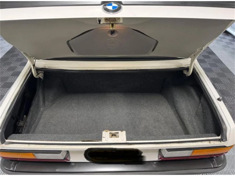 1988 BMW E28 5 Series - Image 2 of 21