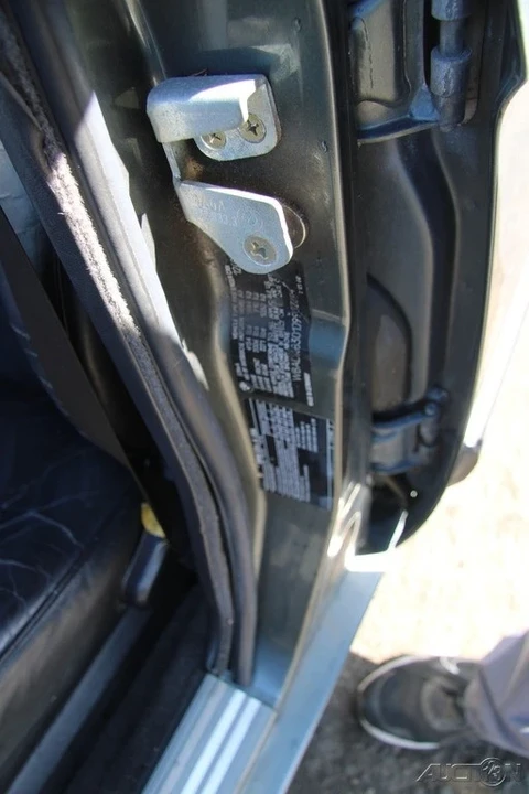 1988 BMW E28 5 Series - Image 11 of 21