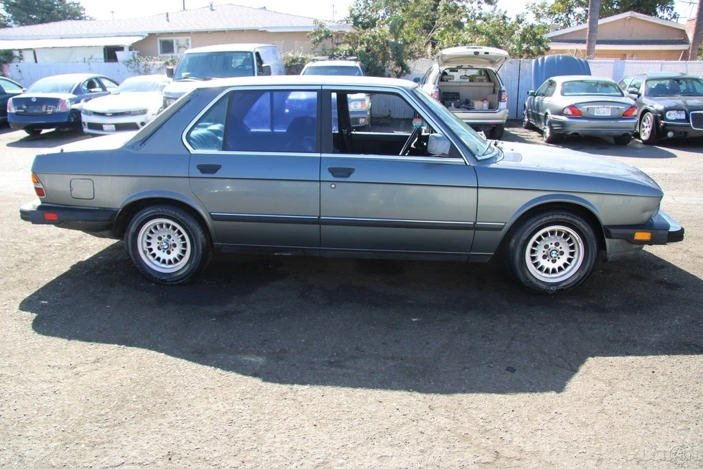 1988 BMW E28 5 Series - Image 7 of 21