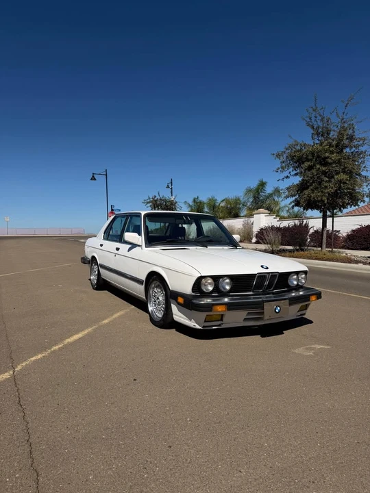 1988 BMW E34 5 Series - Image 2 of 5