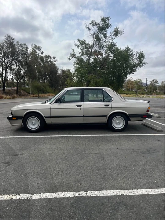 1988 BMW E28 5 Series - Image 2 of 18
