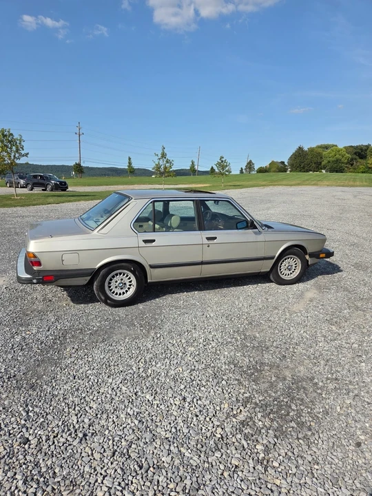 1988 BMW E28 5 Series - Image 4 of 21