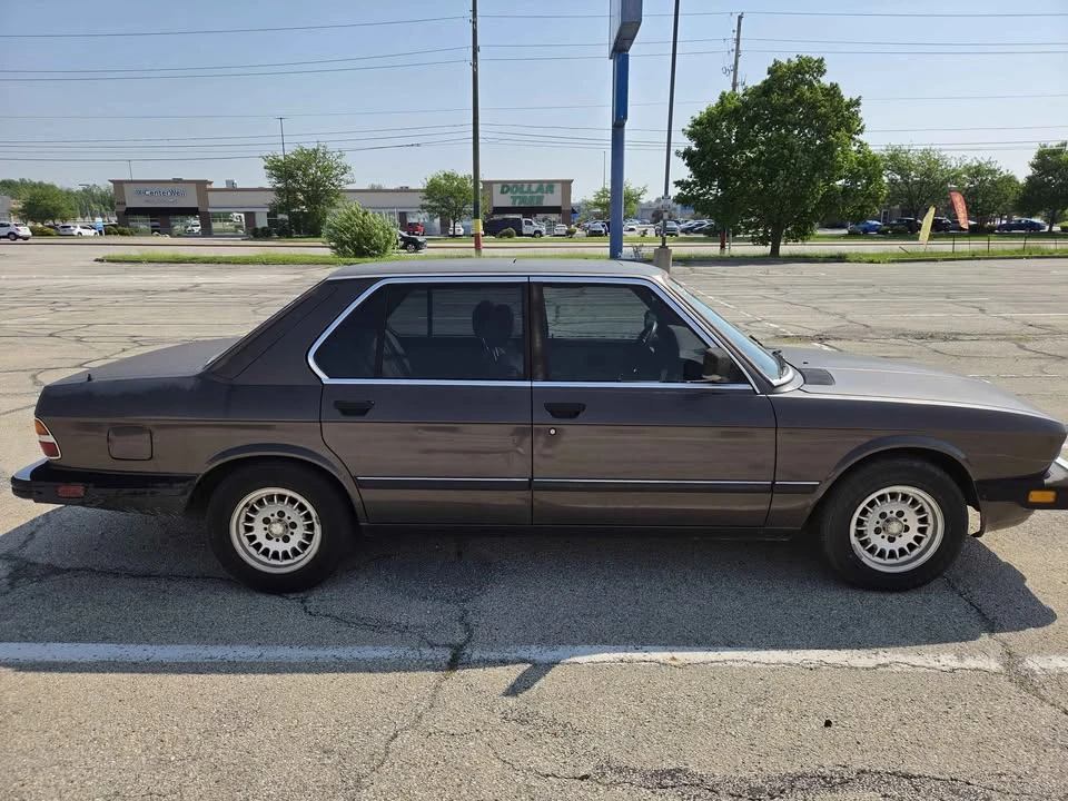 1988 BMW E28 5 Series - Image 2 of 12