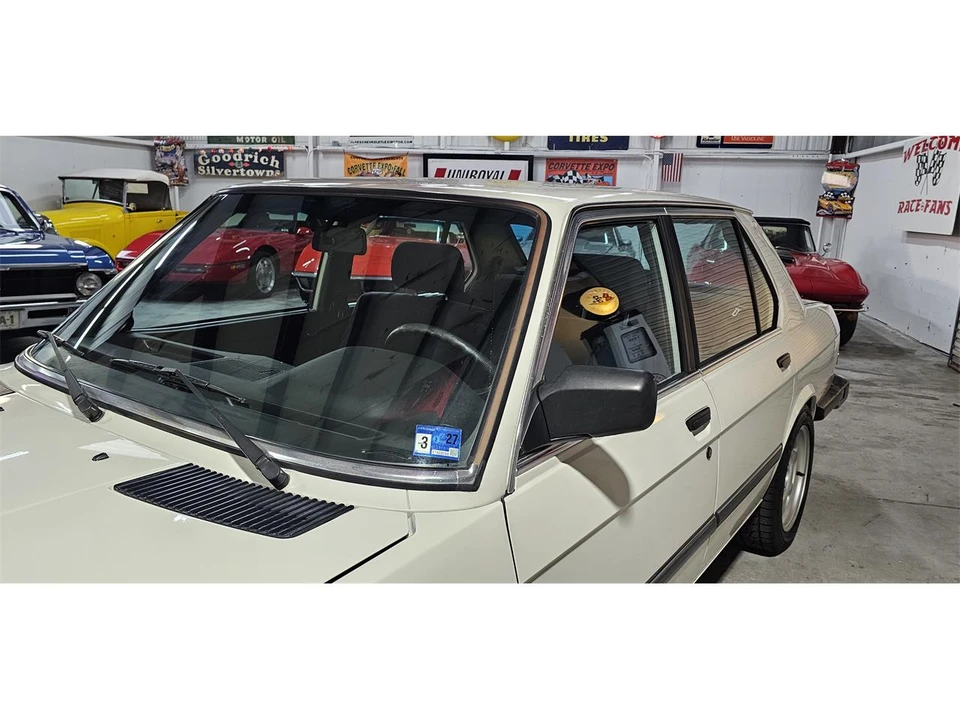 1988 BMW E28 5 Series - Image 18 of 31