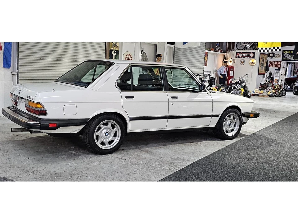 1988 BMW E28 5 Series - Image 27 of 31