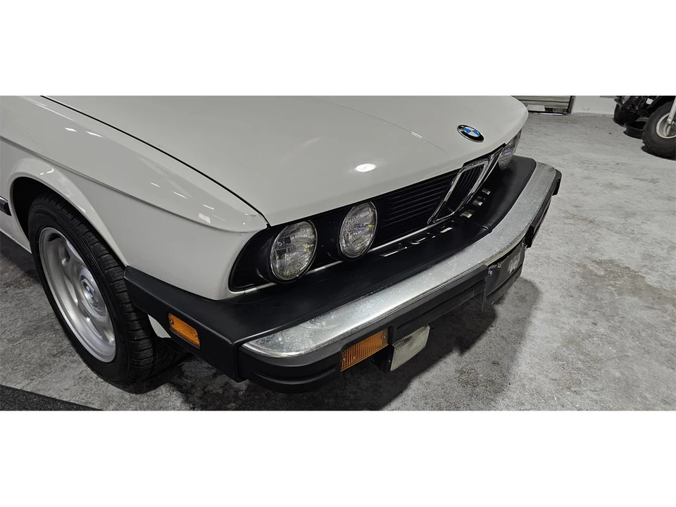 1988 BMW E28 5 Series - Image 30 of 31