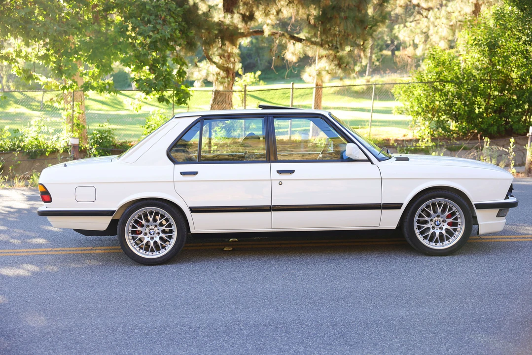 1988 BMW E28 5 Series - Image 28 of 31