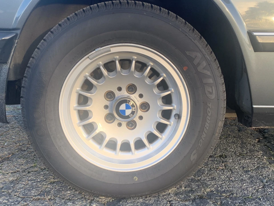 1988 BMW E28 5 Series - Image 29 of 31