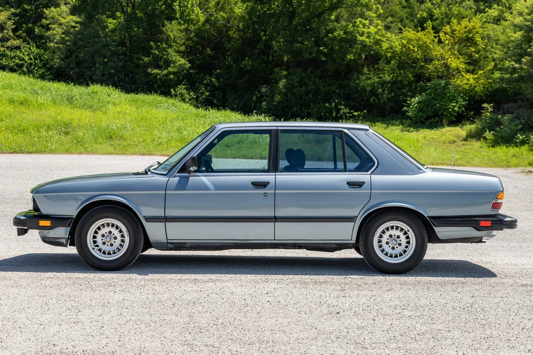 1988 BMW E28 5 Series - Image 2 of 31