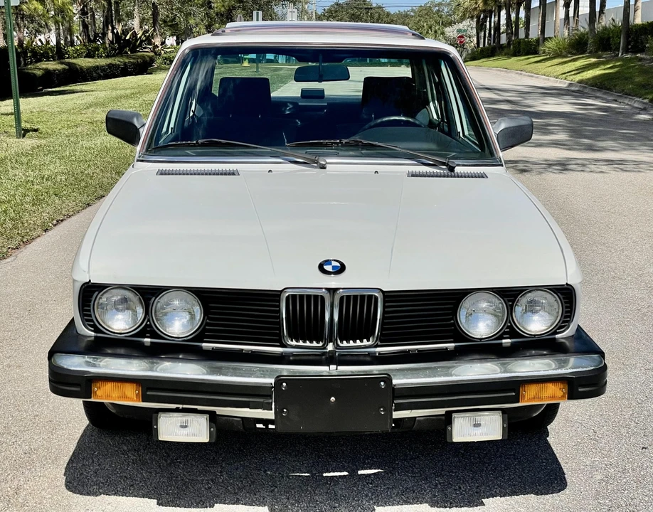 1988 BMW E28 5 Series - Image 7 of 31
