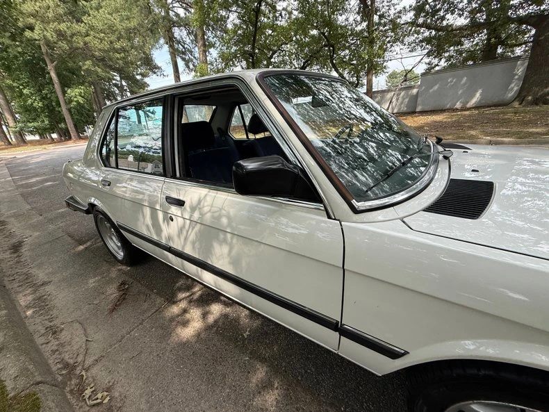 1988 BMW E28 5 Series - Image 8 of 31