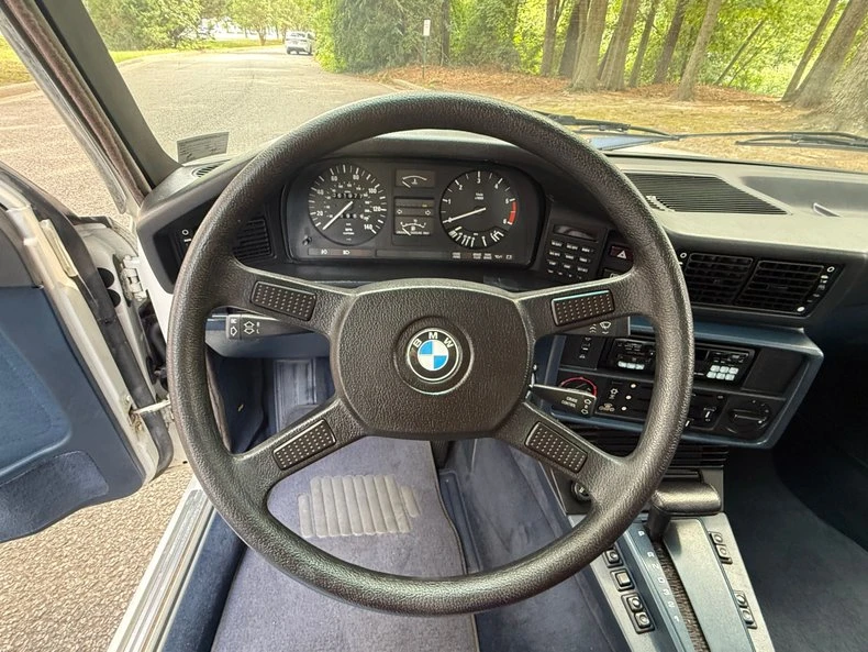 1988 BMW E28 5 Series - Image 15 of 31