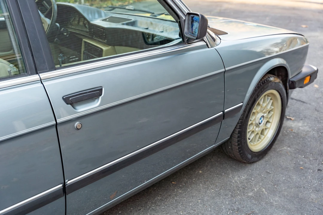 1988 BMW E28 5 Series - Image 14 of 31