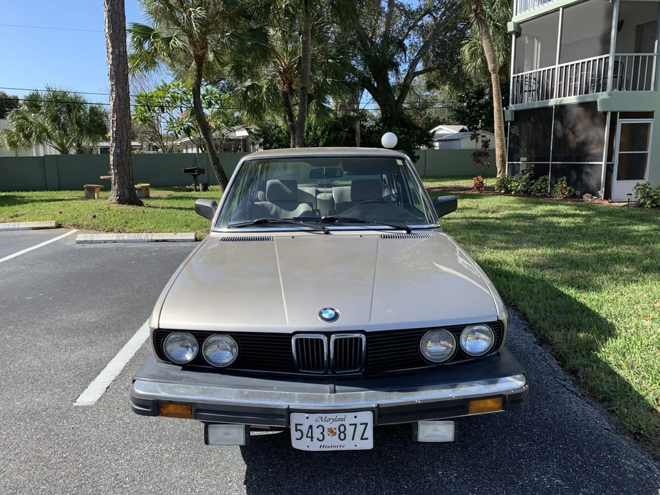 1988 BMW E28 5 Series - Image 4 of 31