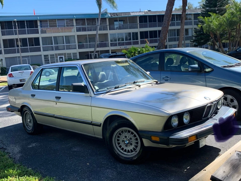 1988 BMW E28 5 Series - Image 3 of 31