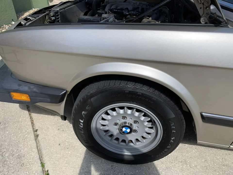 1988 BMW E28 5 Series - Image 14 of 31