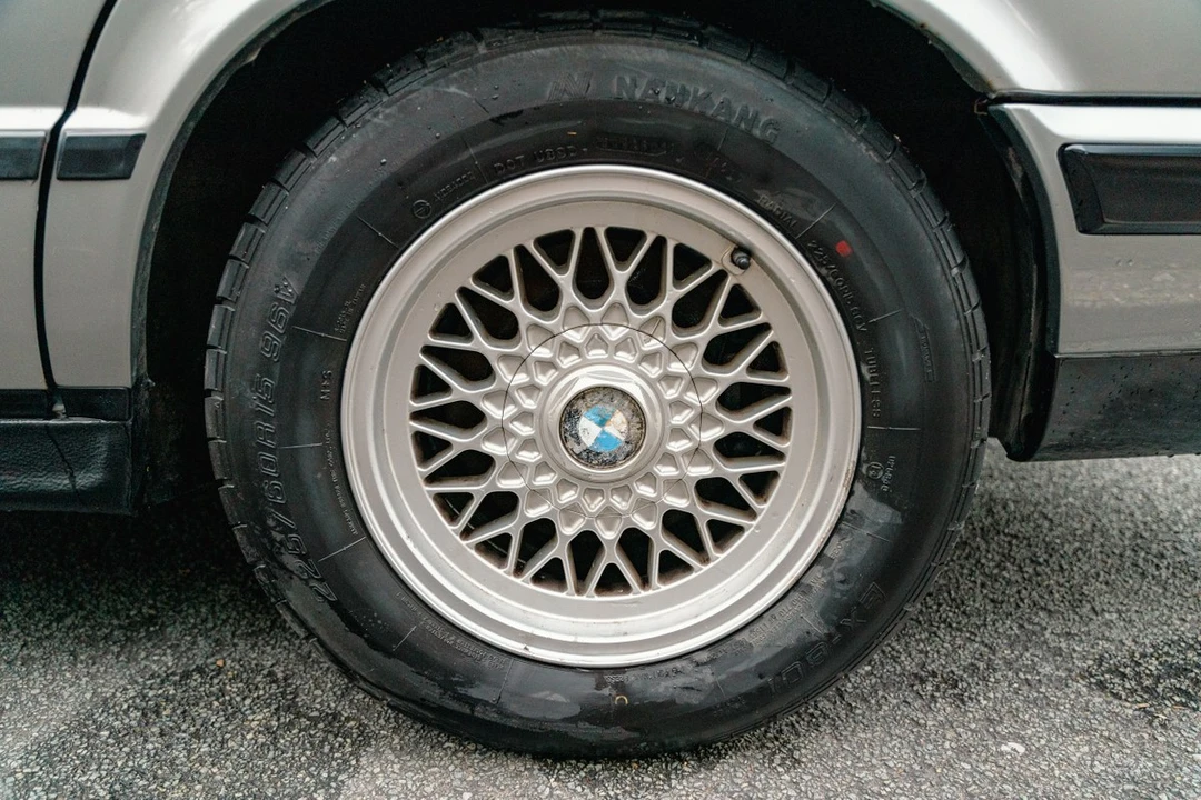 1988 BMW E34 5 Series - Image 25 of 30