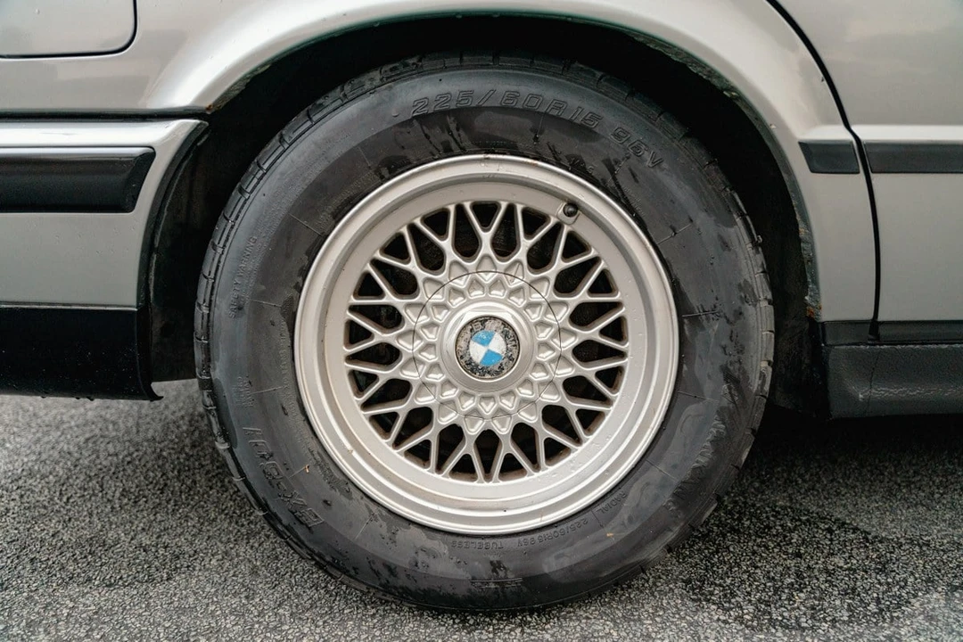 1988 BMW E34 5 Series - Image 26 of 30
